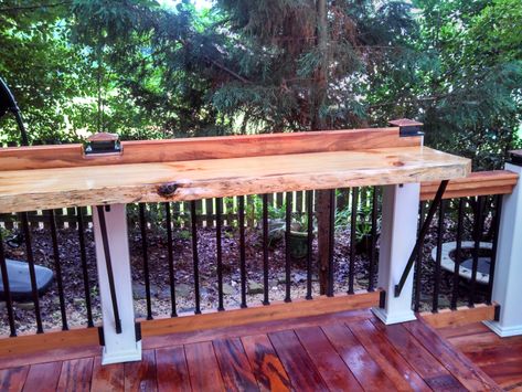 Deck Railing Diy, Small Backyard Decks, Deck Grill, Ski House Decor, Deck Bar, Patio Railing, Fence Options, Patio Remodel, Deck Table