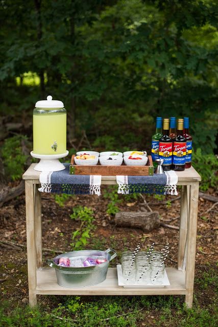 Summer Entertaining Tips | Build Your Own Lemonade Bar Make Your Own Lemonade Bar, Lemonade Bar Beverage Stations, Lemonade Bar Wedding, Lemonade Bar Ideas, Country Time Lemonade, Italian Cream Soda, Diy Lemonade, Lemonade Bar, Pride Party