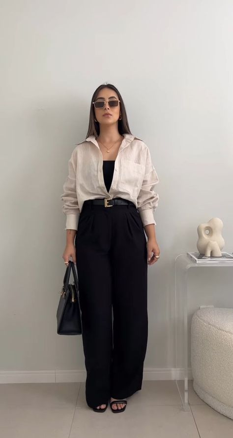 Black High Waist Trousers Outfit, Hot Business Casual Outfits, Restaurant Manager Outfit Women Summer, Mall Outfit Ideas Casual Simple, Informal Work Outfit, Outfits With Wide Leg Trousers, Dinner Outfits Curvy, Corporate Attire Summer, Casual Fancy Outfits Classy