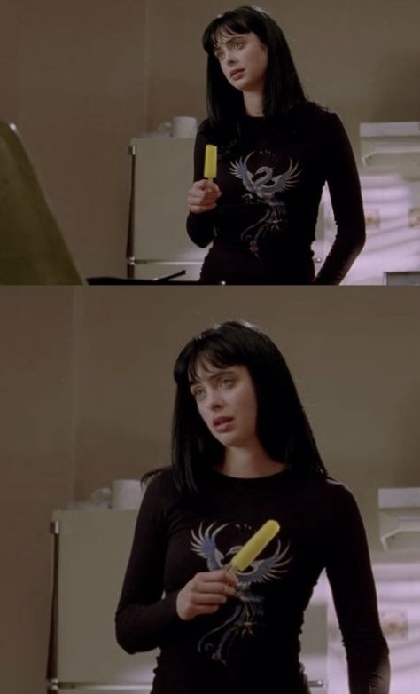 Jane From Breaking Bad, Krysten Ritter, Bad Fashion, Movie Moments, Movies And Series, Breaking Bad, Dream Clothes, Role Models, Pretty Woman