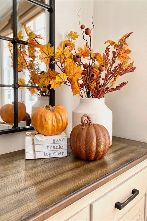 #fall #falldecorideas #fallstyle Fall Room Decor, Fall Decor Diy Crafts, Fall Table Centerpieces, Easy Fall Decor, Neutral Fall Decor, Fall Living Room Decor, Fall Living Room, Cozy Fall Decor, Fall Decor Inspiration