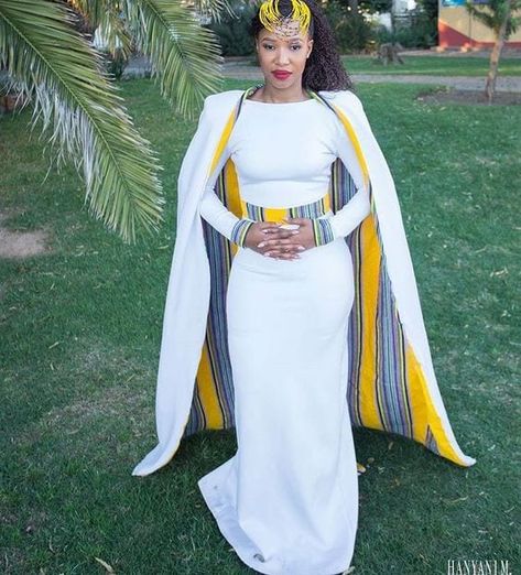 Ball Gown With Cape, Print Wedding Dress, Sepedi Traditional Dresses, African Print Wedding Dress, Prom Dress African, African Prom Dress, Wedding Dress Reception, African Inspired Wedding, Gown With Cape