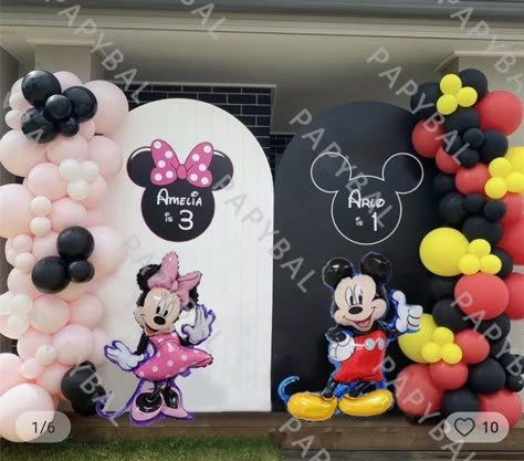 Mickey And Minnie Party Decorations, Double Birthday Parties, Combined Birthday Parties, Minnie Mouse Birthday Theme, Mickey And Minnie Cake, Twin Birthday Cakes, Minnie Mouse Birthday Decorations, Twin Birthday Parties