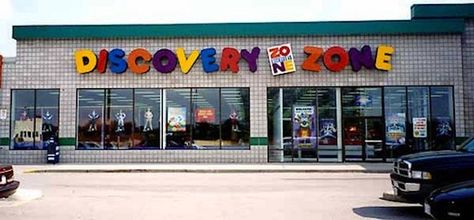 1) Discovery Zone Discovery Zone, Indoor Play Places, 90s Memories, 90s Childhood, Indoor Play, 90s Nostalgia, 90s Kids, The Good Old Days, Old Toys