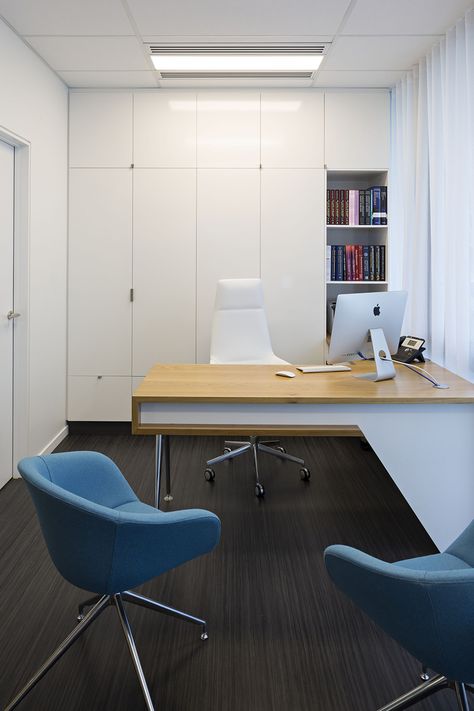 Manager Room, Doctor Office Design, Small Office Design Interior, Healthcare Interior Design, Small Office Design, Medical Office Design, Office Table Design, Counter Desk, Office Interior Design Modern