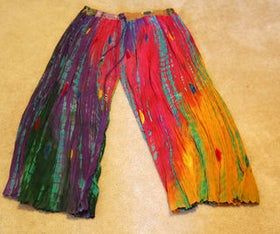 Bohemian Pants: 4 Steps Pants Upcycle, Hippy Skirts, Boho On A Budget, Diy Bohemian, Bohemian Diy, Bohemian Crafts, Bohemian Mama, Diy Pants, Bohemian Pants