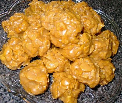 Corn flakes - 4 cups Sugar - 2 cups Karo syrup - 2 cups Peanut butter - 2 cups Start the stove eye on low, then add the 2 cups of s... Peanut Butter Cornflakes, Peanut Butter Chews, Food Substitutions Healthy, Corn Flake, How To Make Corn, Karo Syrup, Buttered Corn, Food Substitutions, Just Eat It