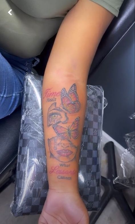 Time Heals Tattoo For Women, Time Heals Tattoo, Aesthetic Tattoos Arm, Black Women Tattoos, Tattoos About Love, Tattoos About Growth, Tattoos About Mom, Deep Meaning Tattoos, Tattoos For Someone Who Passed