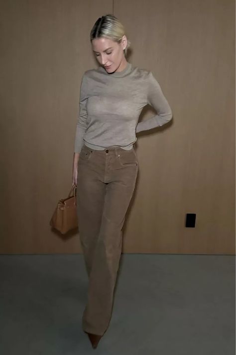 High-rise wide-leg jeans curated on LTK Morgan Stewart Style, Brown Jeans Outfit, Khakis Outfit, Morgan Stewart, Minimalist Street Style, Effortlessly Chic Outfits, March 2024, Fashion Updates, Winter Fashion Outfits