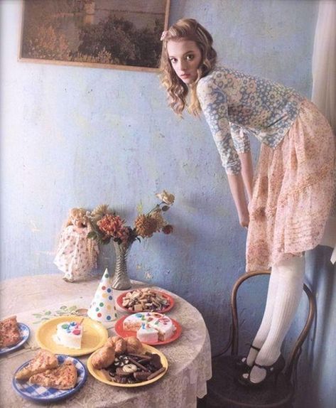 Happy Thanksgiving #SJSisterhood ! What are you all grateful for ? #AMatterOfFiction Tim Walker, Vintage Tea Party, My Funny Valentine, Vogue Korea, 인물 사진, Sweet Life, Vintage Tea, Happy Thanksgiving, Alice In Wonderland