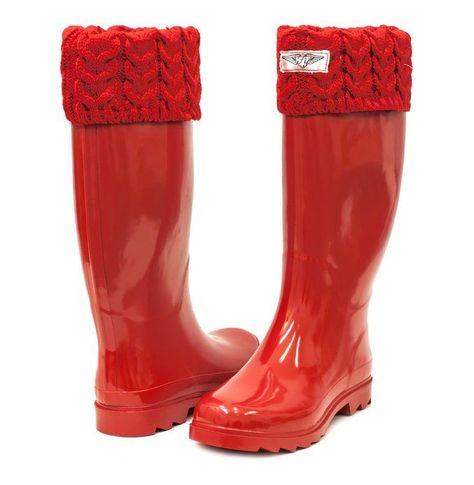 Gift Ideas for Women - Top 5 gifts for the ladies! Trendy Rain Boots, Snow Attire, Red Boots Women, Mlp Redesigns, Floral Rain Boots, Sisterly Love, Short Rain Boots, Raining Outside, Simply Red