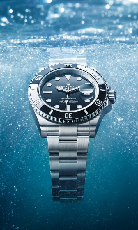 As an underwater survival tool, the Submariner’s design has been entirely dictated by the practical needs of divers. More on rolex.com. Rolex Submariner Date, Rolex Submariner No Date, Submariner Date, Breitling Watches, Modern Watches, Rolex Men, Rolex Submariner, Black Ceramic, Proud To Be