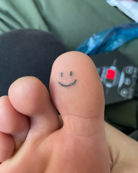 Smiley Face Tattoo, Maching Tattoos, Toe Tattoos, Earthy Tattoos, Stick Tattoo, Stick Poke Tattoo, Small Girly Tattoos, Funky Tattoos, Writing Tattoos