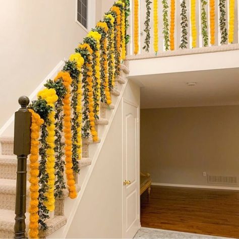 Indian Floral Decor, Party Palette, Stairs Decoration, Minimalist Holiday Decor, Mirror Bedroom Decor, Mehendi Decor Ideas, Home Flower Decor, Diwali Decorations At Home, Diwali Decoration Items