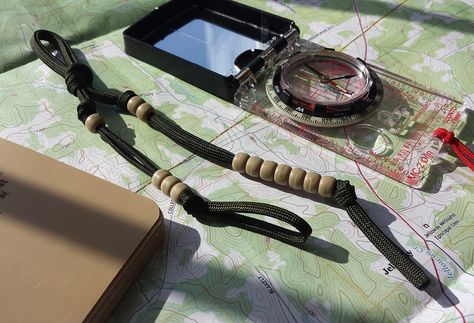 Ranger Beads, Land Navigation, Survival Vehicle, Ranger Costume, Survival Stuff, Bushcraft Camping, Survival Shelter, Survival Techniques, Tactical Survival