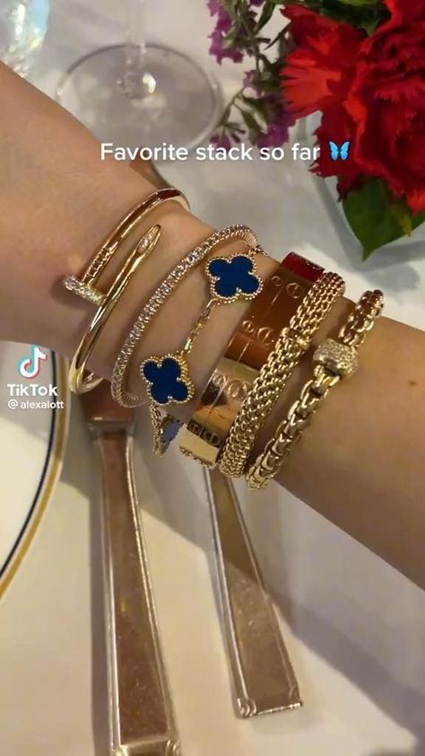 Outfits With Bracelets, Stacked Cartier Love Bracelets, Gold Bracelet Sets, Luxury Necklace Stack, How To Stack Bracelets With Watch, Gold Bracelet Stacking, Stacked Jewelry Bracelets, Stacked Gold Bracelets, How To Stack Bracelets