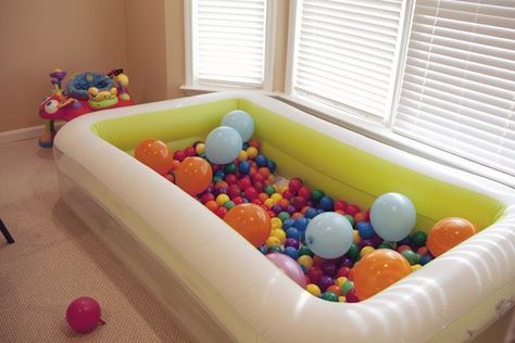 for playroom, blow up pool filled with balls and balloons Bubble Guppies Birthday, Ball Pit, Inflatable Pool, Indoor Activities, Birthday Bash, Kids' Room, Future Kids, 그림 그리기, Fun Activities