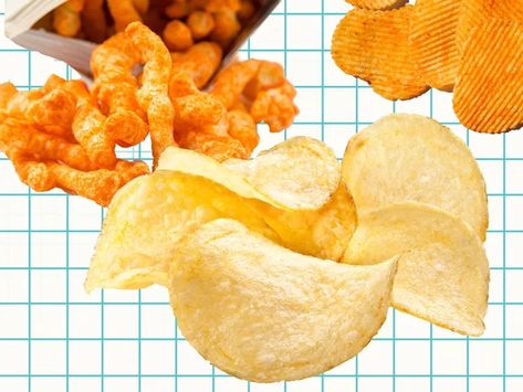 How to Re-Crisp Stale Junk Food in Less Than 2 Minutes Snack Foods, Tortilla Chips, Potato Chips, Kitchen Hacks, Junk Food, Crackers, Potato, Snack Recipes, It Works