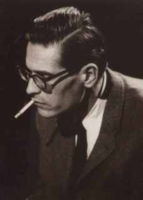 Arte Jazz, Benny Goodman, Jazz Cat, Bill Evans, Free Jazz, Jazz Artists, Living In London, Cool Jazz, Musica Rock