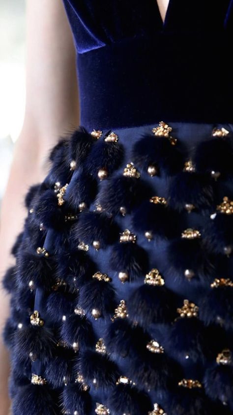 Detail Couture, Ralph Russo, Valentino Couture, Couture Looks, Ralph And Russo, Melting Pot, Couture Details, Mode Inspiration, Couture Collection