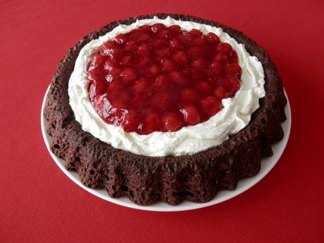 Chocolate Cherry Cloud – COOK EAT LOVE SHARE Mary Ann Cake Pan Recipe, Award Winning Desserts, Tiara Cake, 9 Cake, Flan Cake, Canning Cherry Pie Filling, Brulee Recipe, Tart Dessert, Cherry Desserts