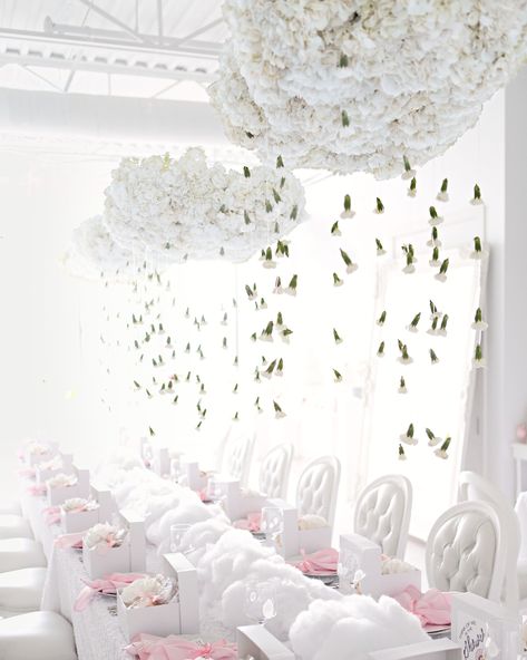 How to Throw a Cloud Nine-Themed Bridal Shower #BridalShower #BridalShowerIdeas #BruchBridalShower #WeddingInspiration | Martha Stewart Weddings - A Cloud Nine-Themed Bridal Shower Cloud Baby Shower Theme, Carnation Wedding, Cloud Party, Cloud Theme, Wedding Shower Themes, White Bridal Shower, Bridal Shower Tables, Professional Event, Rustic Bridal