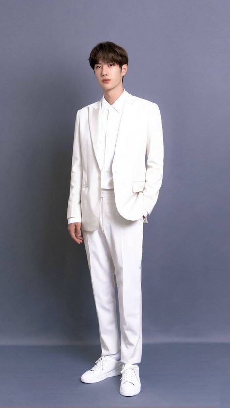 Fashion Models Men, Blue Tuxedos, Men Photoshoot, Yuehua Entertainment, Chinese Boy, Wang Yibo, Asian Boys, Black Wedding, Asian Men