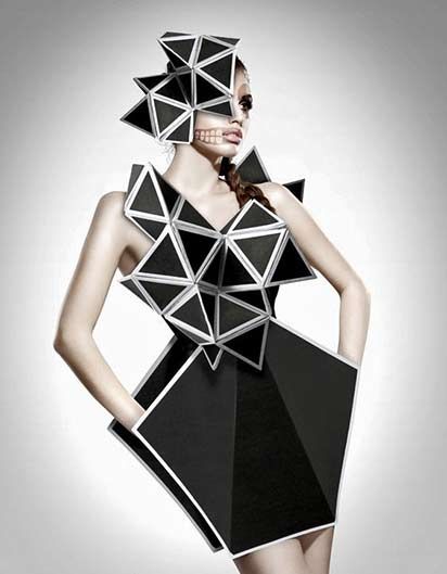 Avant Garde, Cubism using geometircal shapes to create this dress and head piece. c.2015 Mode Origami, Architectural Fashion, Structural Fashion, Adventurous Design, Origami Fashion, Sculptural Fashion, Geometric Fashion, Paper Fashion, Conceptual Fashion