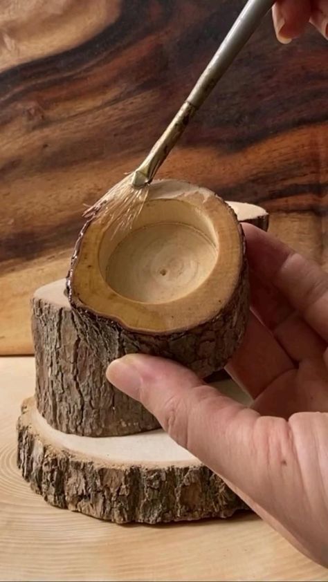 Cool Wooden Gifts, Woods Decorations Ideas, Small Wood Projects To Sell Woodworking Easy Diy, Easy Woodworking Projects That Sell, Log Crafts Diy, Cedar Wood Projects Diy, Things To Make Out Of Wood, Small Scrap Wood Projects Diy, Wood Log Ideas