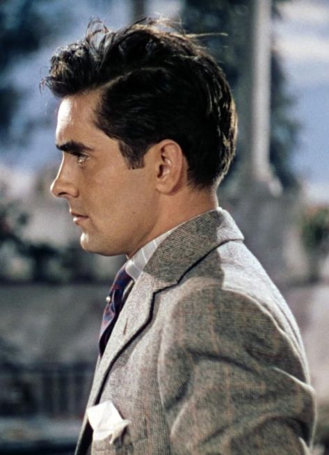 Hollywood Story, Tyrone Power, Male Celebs, Old Hollywood Stars, People Watching, Inspo Board, Golden Age Of Hollywood, White Men, Hollywood Stars