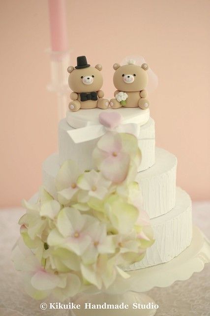 Bear Wedding, Wedding Cake Decorations, Bear Cakes, Love Bear, Party Planner, Wedding Cake Toppers, Cake Topper, Wedding Cake, Cake Toppers