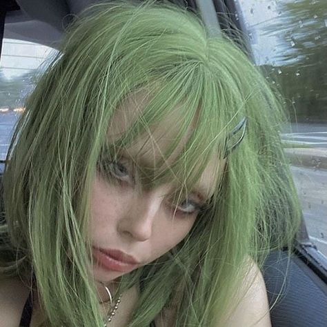 Girl With Green Hair, Green Hair, A Woman, On Twitter, Twitter, Green, Hair