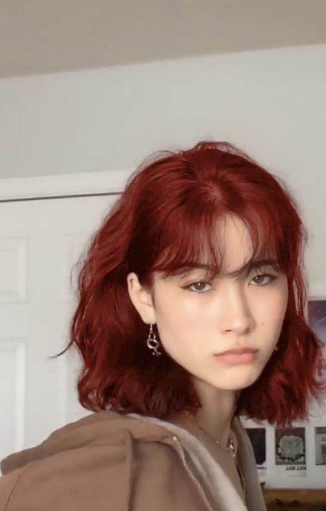 Red Fringe Hair, Short Red Hair Curtain Bangs, Dark Red Short Hair With Bangs, Short Red Hair With Curtain Bangs, Short Red Hair Bangs, Dark Red Hair Bob, Dark Red Mullet, Dark Red Hair Bangs, Short Dark Red Hair Burgundy