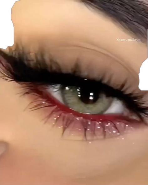 Mackup Ideas For Prom, Makeup For Burgundy Dress Wedding, Makeup For Competition, How To Do Red Eyeshadow, Lipstick With Burgundy Dress, Makeup With Red Eyeshadow, Halloween Makeup Red Eyes, Red Xv Makeup, Light Red Eyeshadow Looks