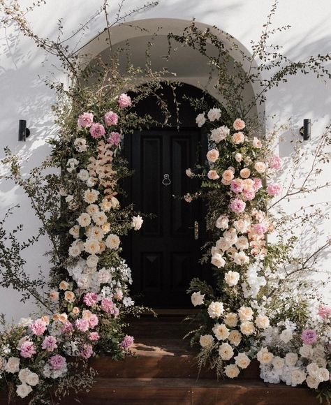 Floral Arbour, September Wedding Colors, Wedding Gate, Floral Archway, White Wedding Decorations, Floral Arch Wedding, Pink And White Weddings, Ceremony Details, Wedding Backdrop Design