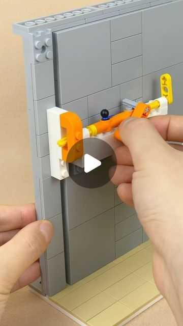 SunPro Bricks on Instagram: "I Made Working Door Locks with LEGO Bricks…#lego #legomoc #asmr #satisfying #lock" Lego Mailbox Ideas, Lego Boost Ideas, Lego Moc Buildings, Cool Lego Ideas To Build, Lego Ideas To Build Easy, Lego Ideas To Build, Lego Drawing, Lego Bus, Lego Plane