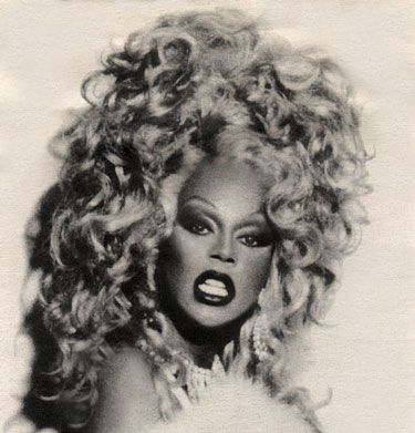 Ru Paul Aesthetic, 90s Rupaul, Rupaul 90s, Drag Aesthetic, Best Drag Queens, Rupaul Drag Queen, Queen Aesthetic, Celebrity Culture, Drag Queens