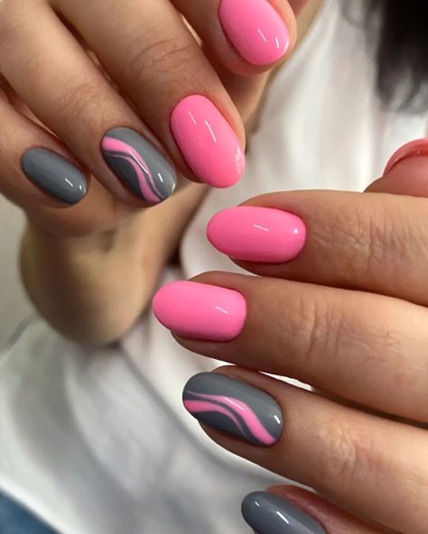 Fall Pink Nails 26 Ideas: A Guide to the Hottest Trends Hot Pink Nails For Fall, Pink Nails For Fall, Gel Nail Shapes, Gel Nails Shape, Fall Pink Nails, Nail Inspo Ideas, Pink Nails Ideas, Nail Stamp Kit, Fall Pink