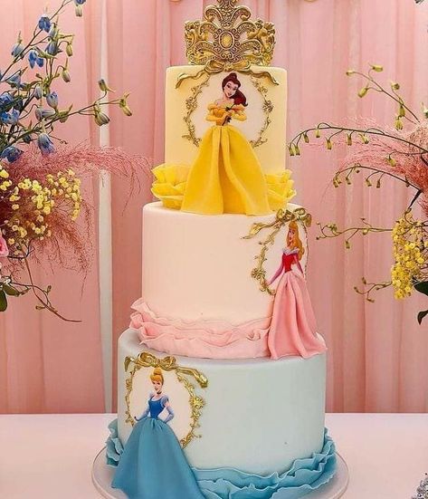 Tiered Princess Cake, Disney Themed Birthday Cakes, Buttercream Princess Cake, Princes Cakes Birthday, Princess Bday Cake, Princess Cakes Ideas Girl Birthday, Princess Cake Disney, Disney Princess Theme Cake, Princess Theme Birthday Cake