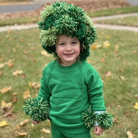 Broccoli Costume, Vegetable Costumes, Fancy Dress Costumes Kids, Sew Halloween Costume, Frog Costume, Diy Kostüm, Diy Halloween Costume, Halloween 2020, Diy Halloween Costumes