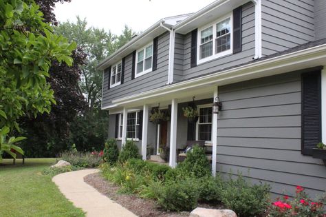 Amherst Gray by Benjamin Moore EVEN ON THE EXTERIOR! Where won't this paint look amazeballs?! Amherst Gray, Benjamin Moore Exterior, Exterior Gray Paint, Gray House, Grey Exterior, Exterior Color Schemes, Grey Houses, Exterior Paint Colors For House, Casa Exterior