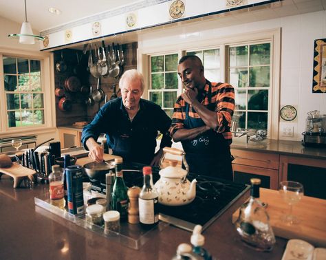 Jacques Pépin's 5 Pro Tips for Home Cooking | Bon Appétit Jaques Pepin, Jacques Pepin Recipes, Jacques Pepin, Jacque Pepin, Holiday Ham, Cooking Advice, French Cooking, Culinary School, Ripe Tomatoes