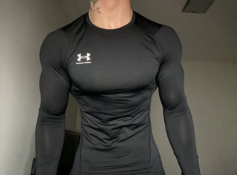 Gym Boy Aesthetic, 남성 근육, Compression Shirt Men, Maxton Hall, Smart Casual Menswear, Gym Boy, Men Abs, Casual Menswear, Gym Guys