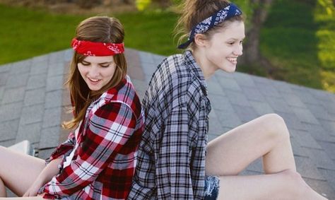 16 Flannel Instagram Captions For Your Squad Photos Throughout The Fall Flannel Captions Instagram, Squad Instagram Captions, Oversized Flannel Shirt, Flannel Friday, Squad Photos, Caption For Yourself, Oversized Flannel, Its Friday Quotes, Image Notes