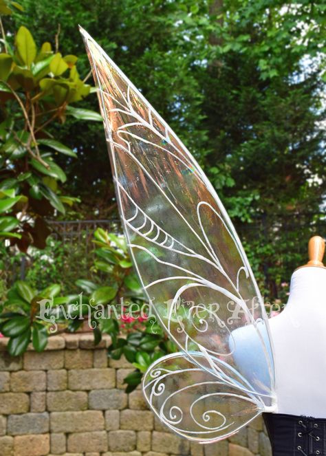 Periwinkle Costume, Tinkerbell Periwinkle, Tinkerbell Cosplay, Diy Fairy Wings, Tinkerbell Costume, Tinker Bell Costume, Costume Wings, Diy Wings, Pixie Hollow