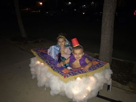 Aladin Trunk Or Treat Ideas, Aladdin Float Ideas, Aladdin Trunk Or Treat Ideas, Trunk Or Treat Aladdin, Aladdin Trunk Or Treat, Aladdin Decorations Ideas, Genie In A Bottle Photoshoot, Aladdin Parade Float, Aladdin Themed Food