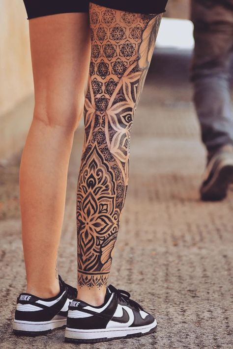 Full Leg Tattoos Women, Scientific Tattoo, Mandala Tattoos For Women, Underarm Tattoo, Geometric Mandala Tattoo, Full Leg Tattoos, Skeleton Hand Tattoo, Leg Tattoo Men, Tattoos Women