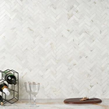 Stone Mosaic Wall, Marble Herringbone, White Marble Tiles, Herringbone Backsplash, White Herringbone, Ivy Hill Tile, Marble Mosaic Tiles, Brick Tiles, Backsplash Ideas