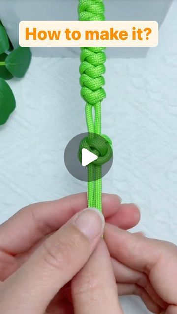 btyhjewelry on Instagram: "How to end the bracelet? #foryou #fyp #diy #craft #diycrafts #bracelet #handmade" Jewelry Making Videos, Paracord Bracelet Diy, Jewelry Knots, Making Videos, Arts N Crafts, Paracord Bracelet, Bracelet Diy, Bracelet Handmade, A Bracelet