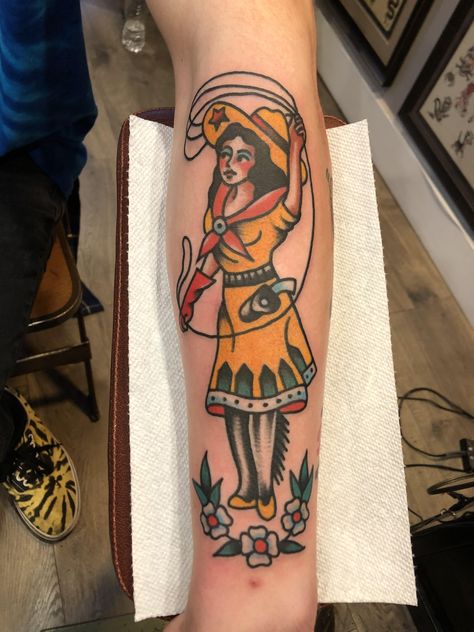 Done by the great Dan Santoro at American House in Hawley Pennsylvania. Absolutely amazing work. #tattoos #tattoo #beauty Dan Santoro, Western Flash, Western Ideas, Trending Tattoos, Prison Tattoos, Tattoo Reference, American Houses, American House, R Tattoo